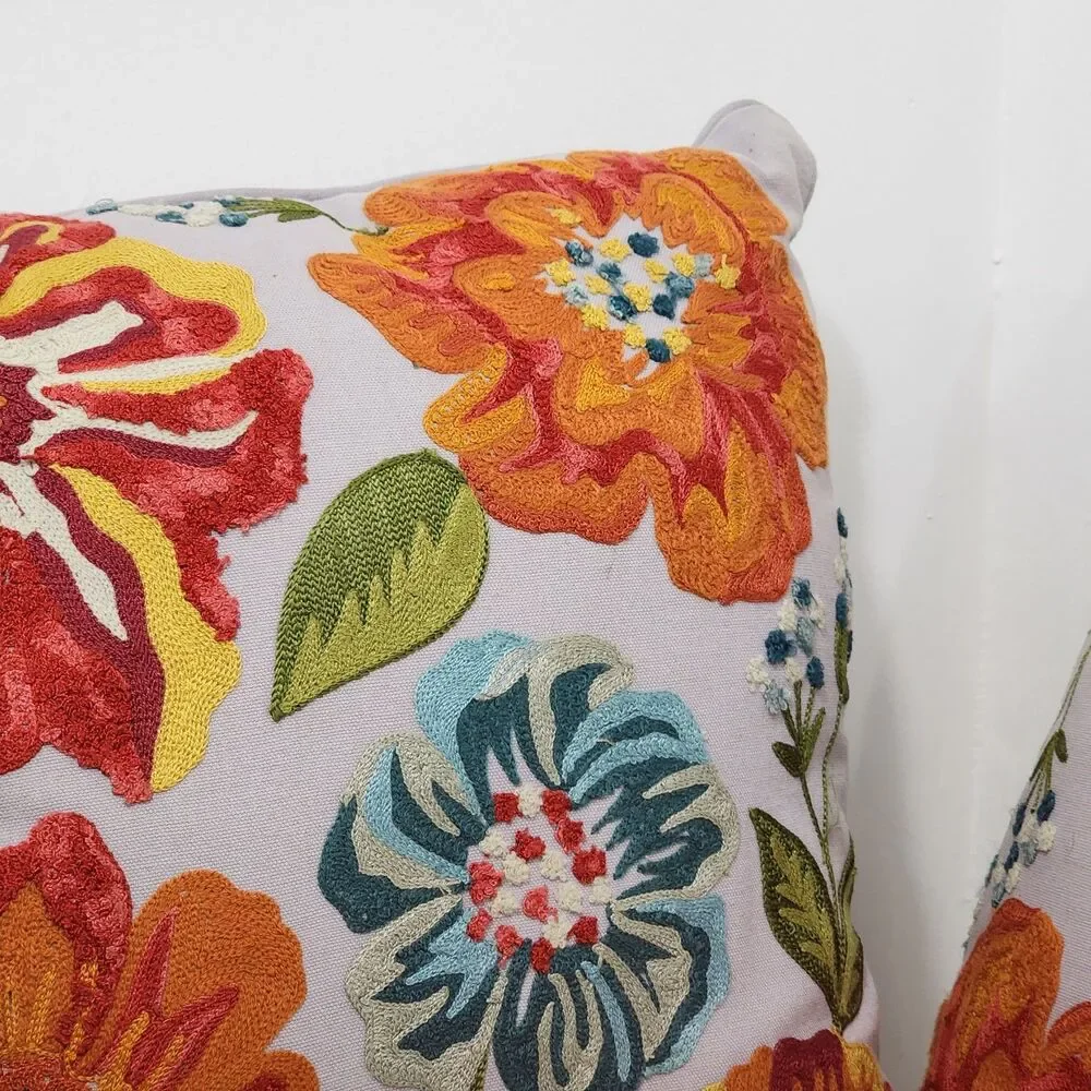 Pier 1 Throw Pillow 2pc Set Gray Floral Embroidery 17” x 17” Zipper Crewel Boho